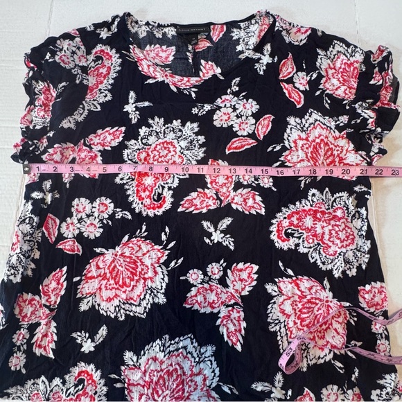 Lane Bryant Floral Blouse Size 20 Black Red White Paisley Short Sleeve Top - Picture 5 of 10